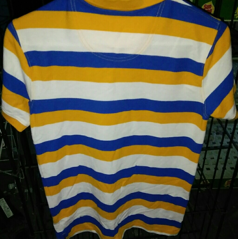 Shirt - Picture 3 of 3